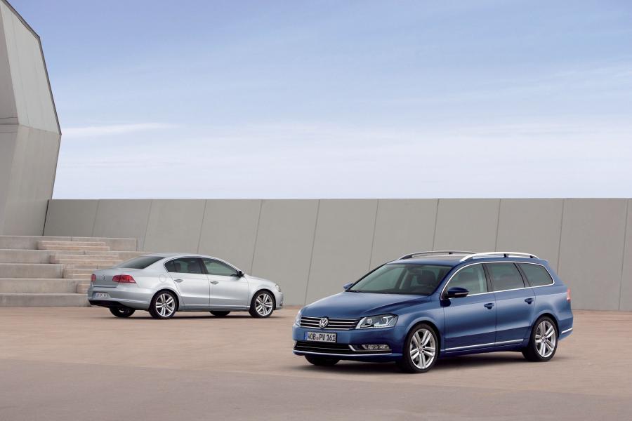  Volkswagen Passat Variant 2010 года  (фото 12 из 31)